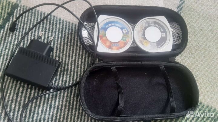 Sony PSP E1008 прошитая