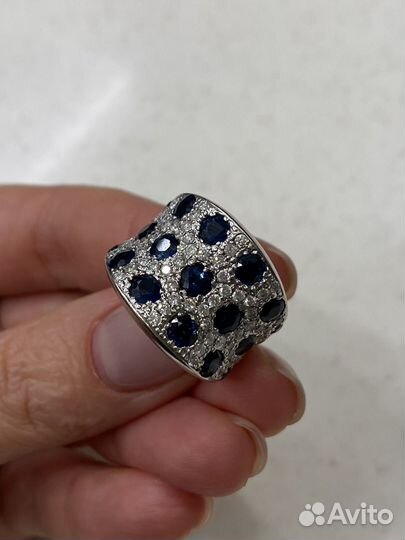 Кольцо с бриллиантами и сапфирами