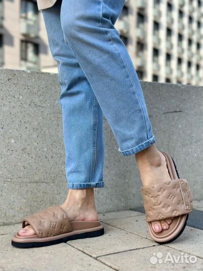 Шлепанцы Louis Vuitton люкс 36,37,38,39,40,41