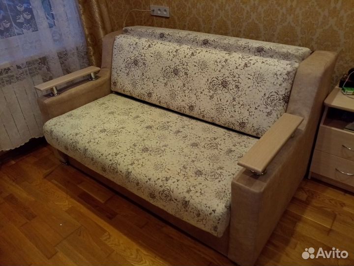Диван выкатной