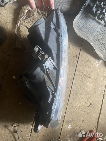 Фара под ремонт рено логан 2