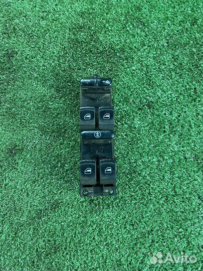 Блок стеклоподъемников Volkswagen Bora