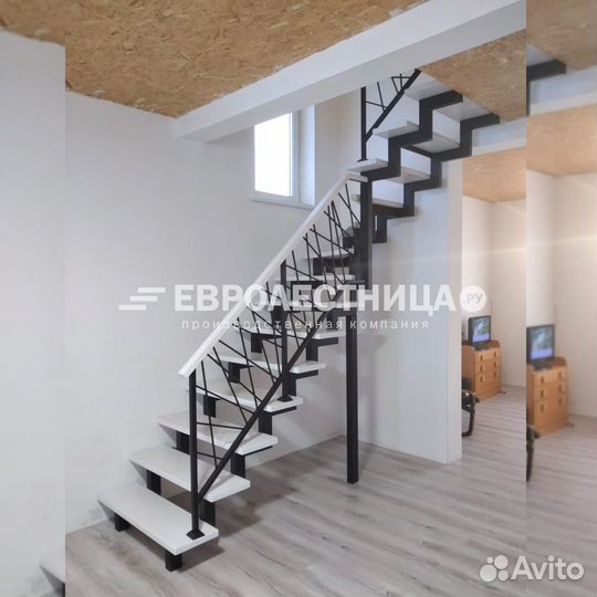 Лестница в коттедж
