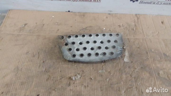 Ступенька подножки левая Man Tgl