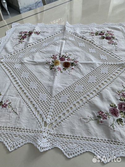 Скатерть ручной работы