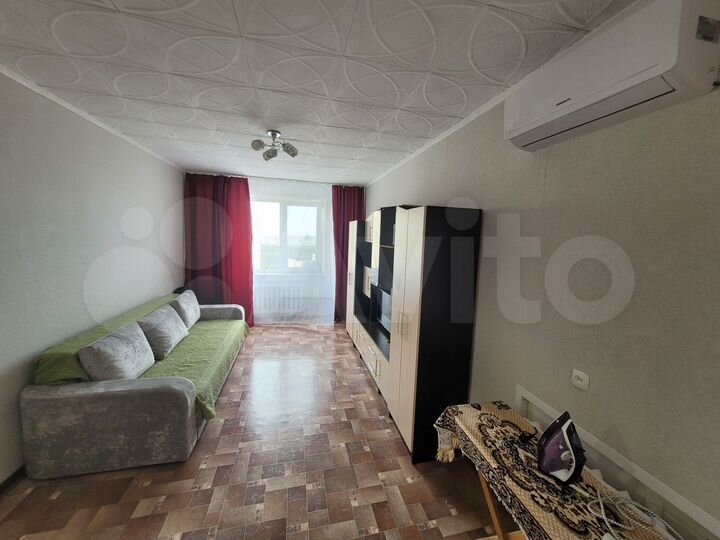 2-к. квартира, 50 м², 6/9 эт.