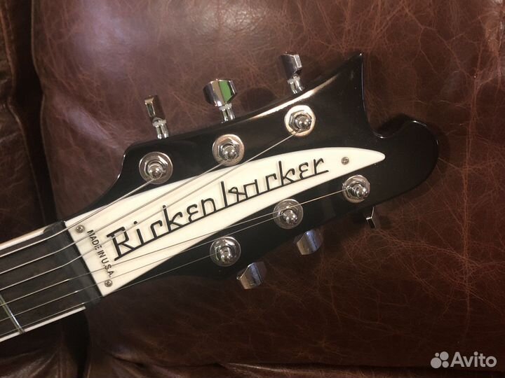 Rickenbacker 481