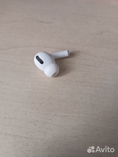 Airpods 1 наушник правый
