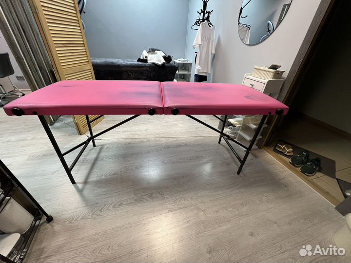 Кушетка для наращивания ресниц