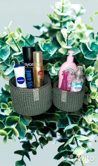 Комплект вязанных интерьерных корзин