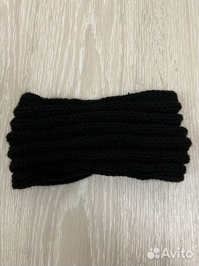 Повязка на голову вязаная