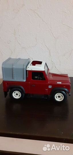 Игрушечная машина