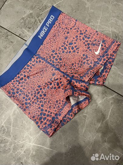 Спортивный костюм женский Nike