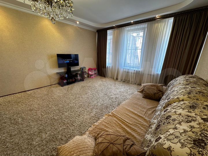 3-к. квартира, 80 м², 5/6 эт.