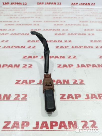 Датчик температуры на улице Toyota Lite Ace Noah