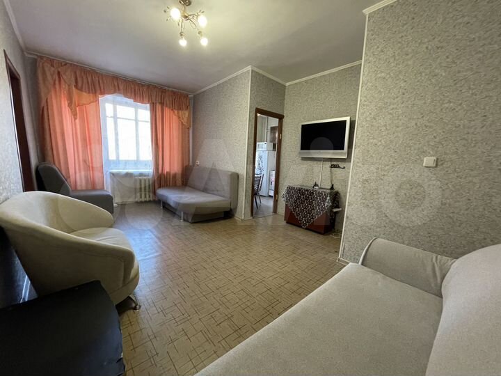 2-к. квартира, 47 м², 2/5 эт.