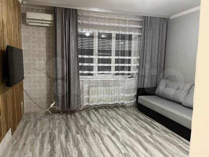 1-к. квартира, 42 м², 2/7 эт.