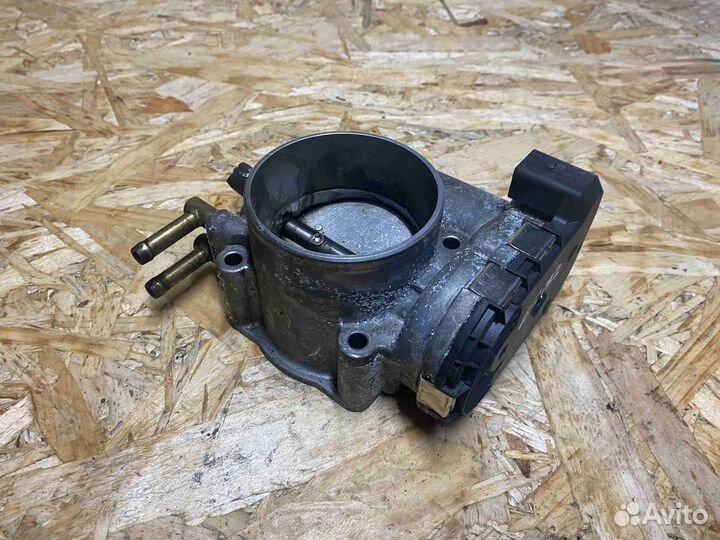 Заслонка дроссельная Audi A4B6 (8E 2001-2004) 078
