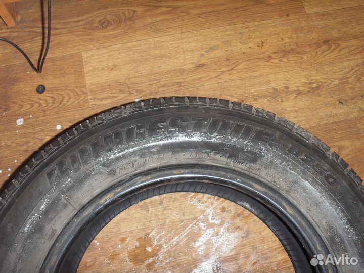 Bridgestone B250 175/70 R14