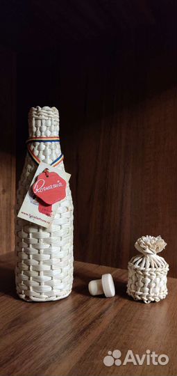 Пустые декоративные бутылки, флаконы