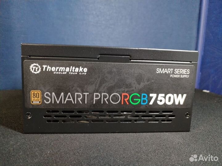 Блок питания 750 W Thermaltake SMART Pro RGB