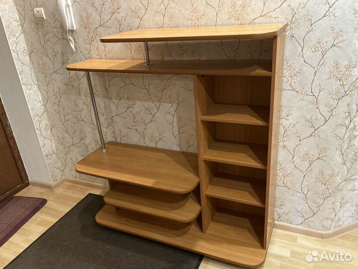 Полка под тв