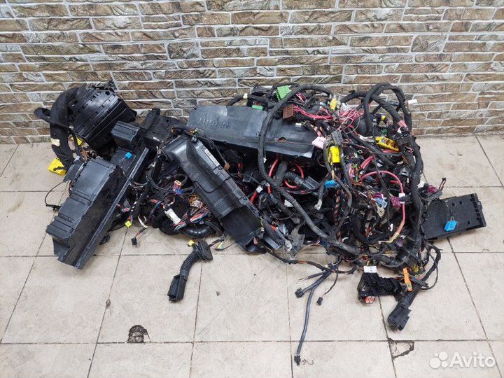 Проводка салона Mercedes-Benz E-Class W213 2.1