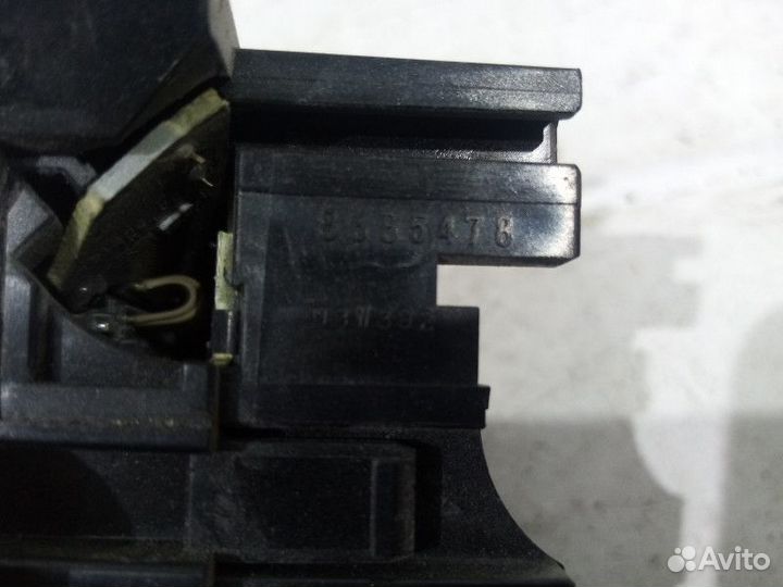 Блок кнопок в руль Volvo XC90 1