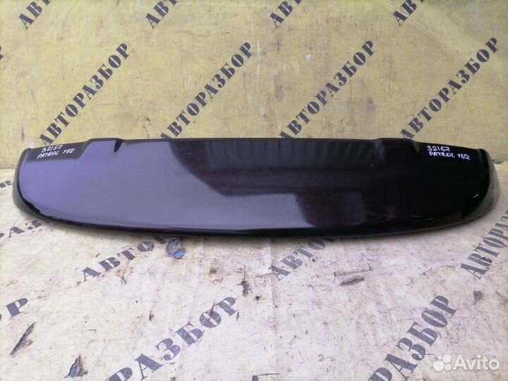 Спойлер крышки багажника Nissan Patrol (Y62)