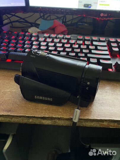 Видеокамера samsung HMX-H300