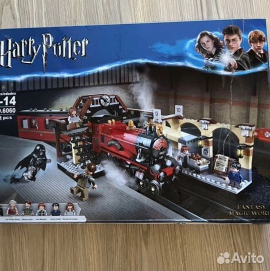 Lego поезд и феникс