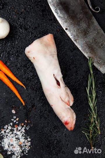 Свиные ноги