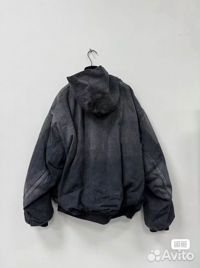 Бомбер balenciaga