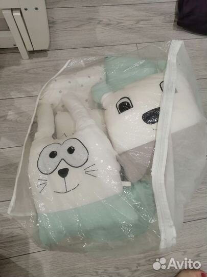 Бортики в детскую кроватку