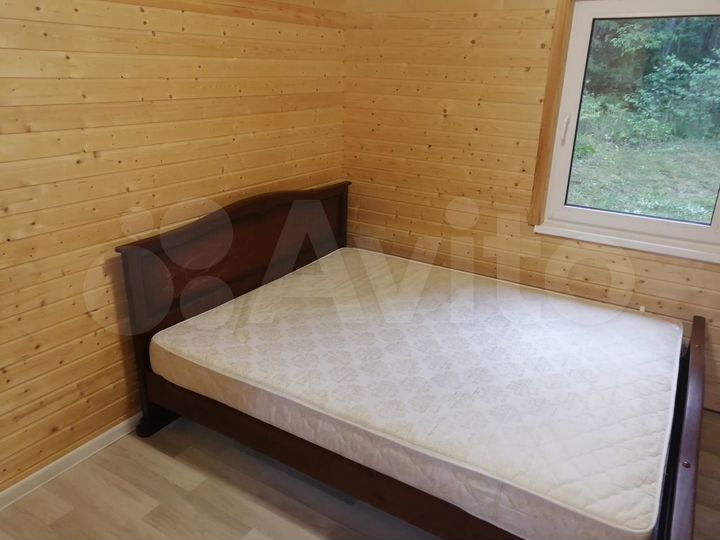 Дом 40 м² на участке 20 сот.