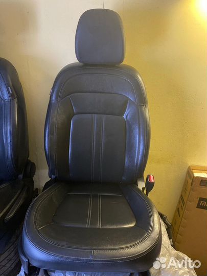 Салон кожаный Kia sportage lll