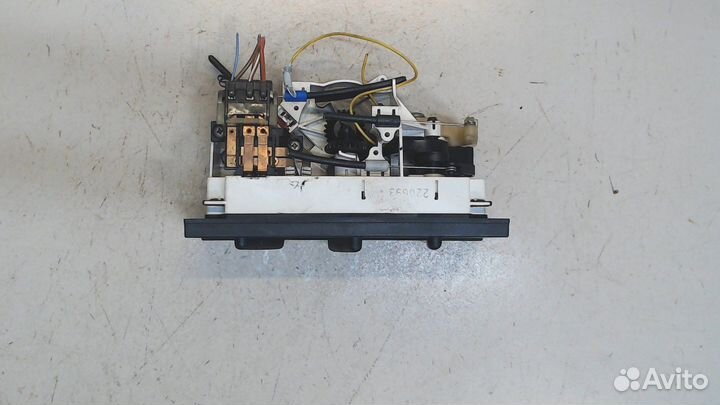 Переключатель отопителя Audi 80 (B4), 1994