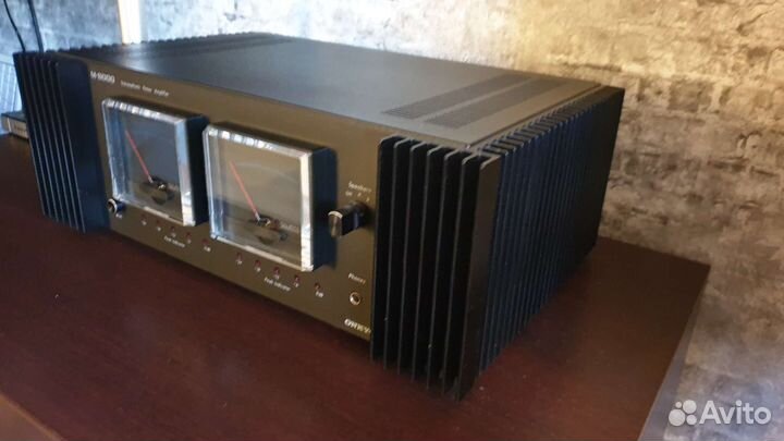 Усилитель мощности Onkyo M 8000