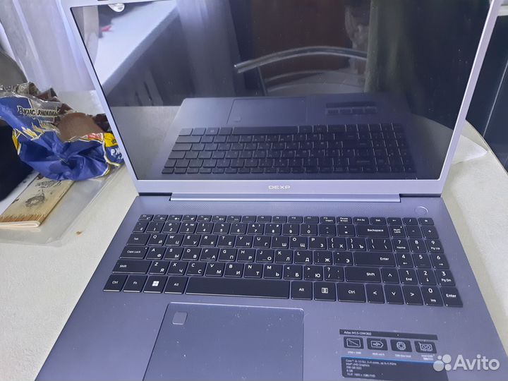 Ноутбук dexp Atlas M15-I3W302