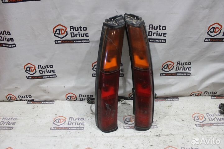 Toyota Sprinter Carib AE95 Фонарь левый и правый