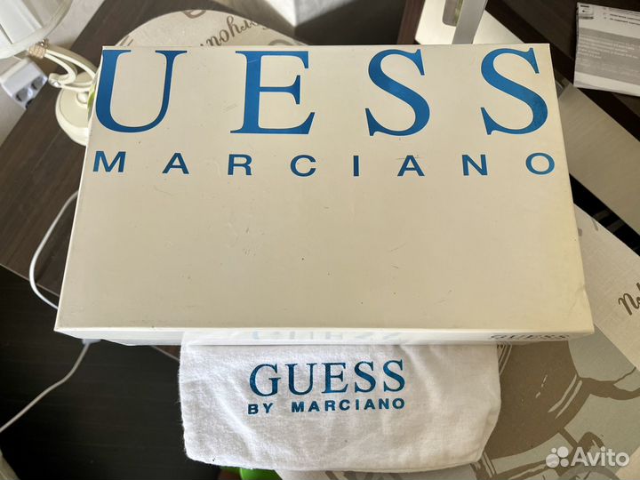 Босоножки guess 37