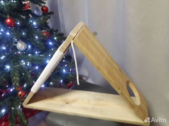 Когтеточка домик