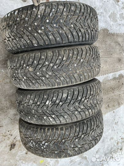 Nokian Tyres Hakkapeliitta 8 205/60 R16 96T