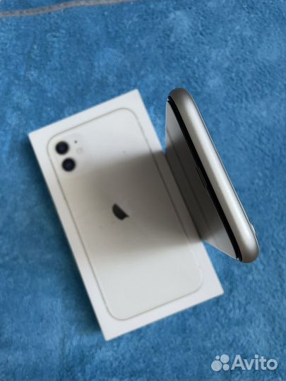 Телефон iPhone 11, 128 gb