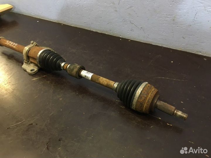 Привод передний правый Renault Arkana