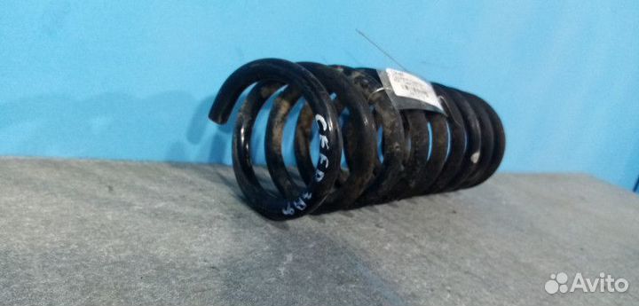 Пружина задняя Kia Ceed 1 (ED)