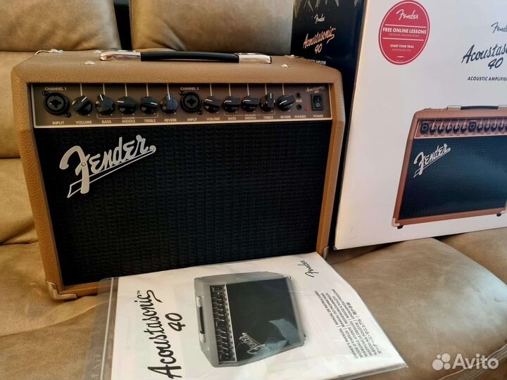 Комбоусилитель Fender Acoustasonic 40