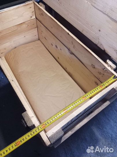 Деревянный ящик