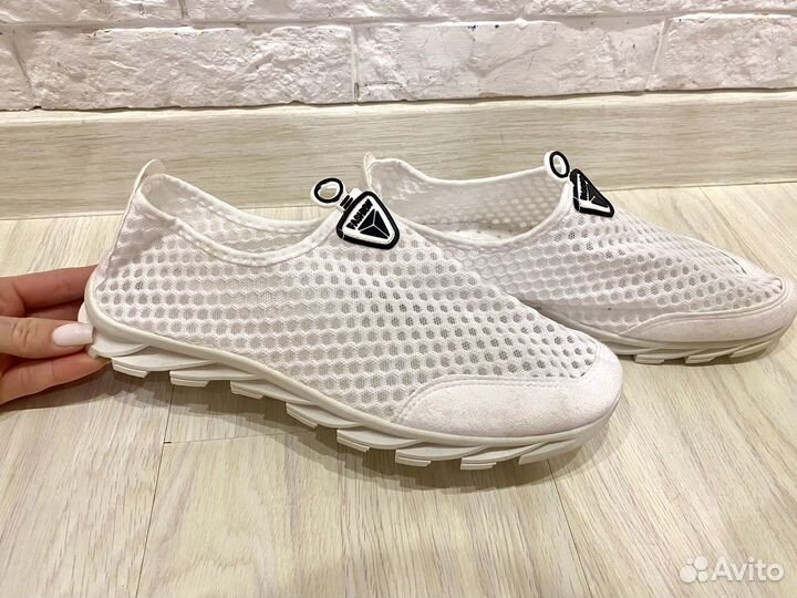 Новые кроссовки leomax 