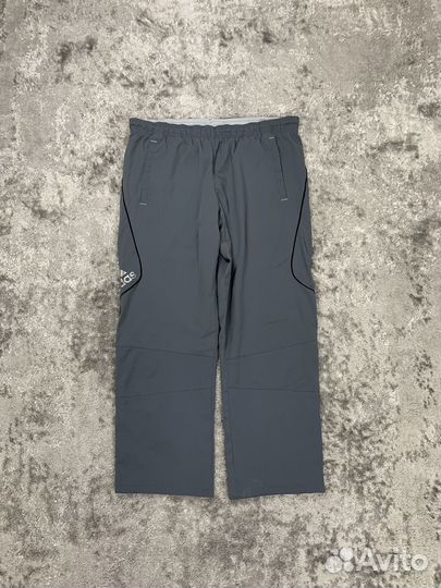 Винтажные штаны Adidas в стиле Gorpcore